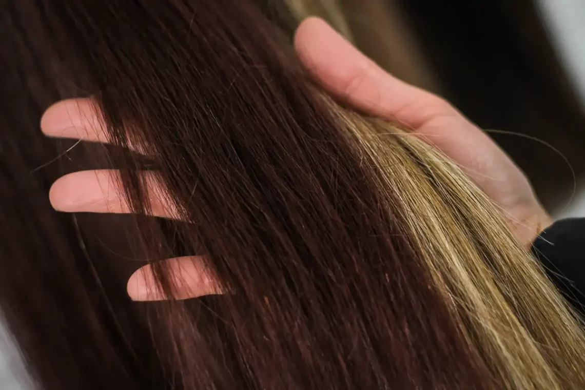 Obtenez une chevelure éclatante : secrets pour des cheveux brillants