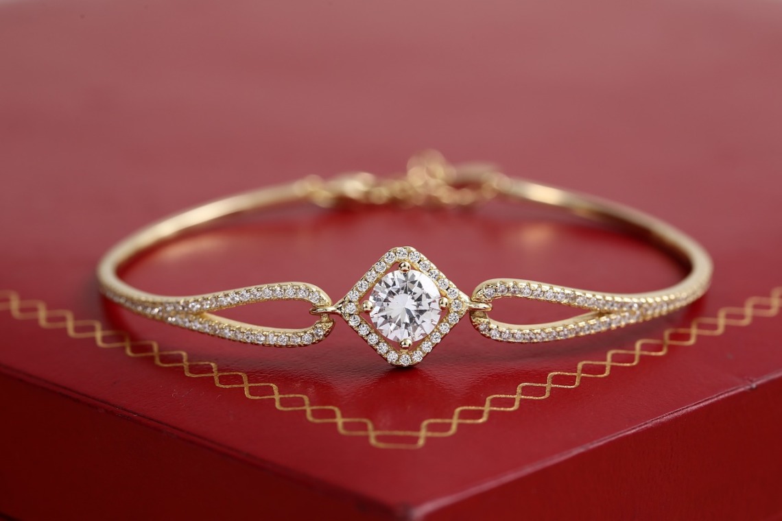 bracelets pour une femme
