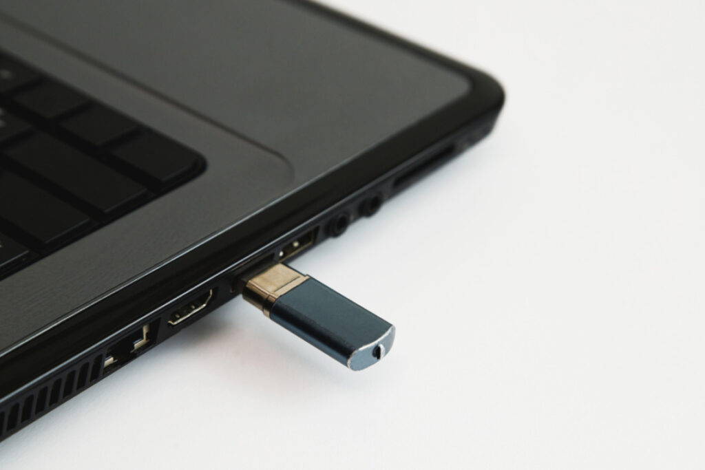Comment mettre une musique sur une clé USB personnalisée