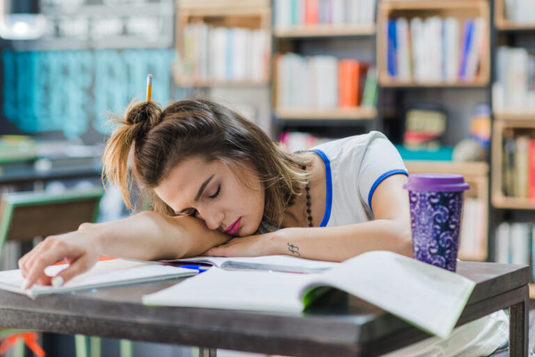 Des astuces pour trouver une excuse efficace pour ne pas aller en cours