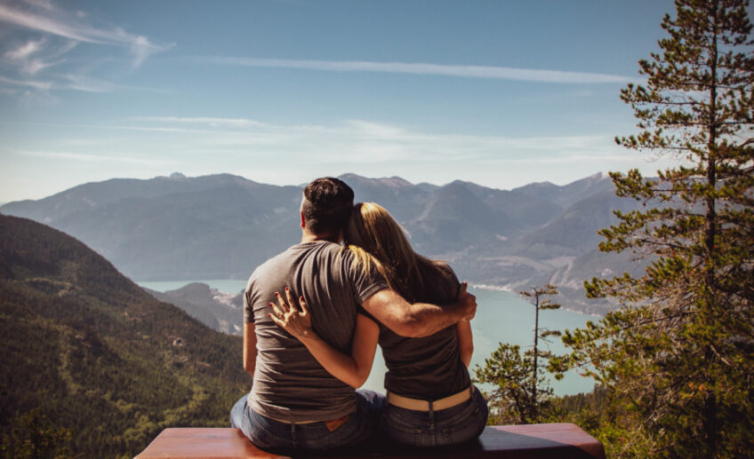 Pourquoi un homme fuit quand une femme qui lui plaît