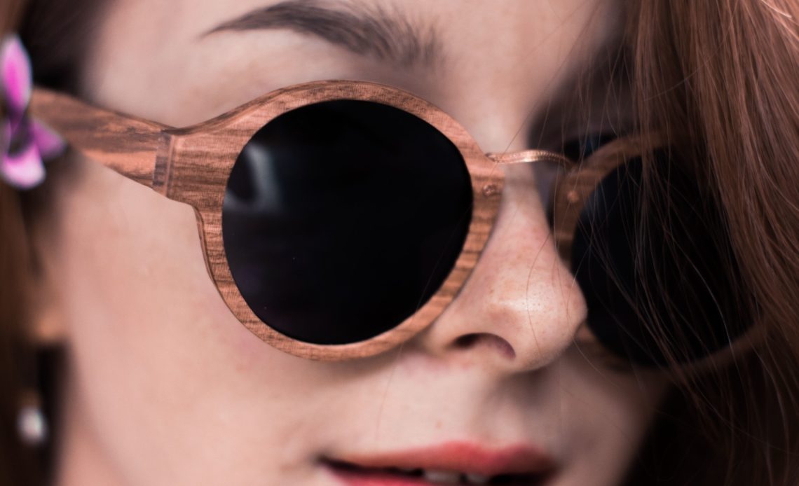 lunettes en bois tendance bambou