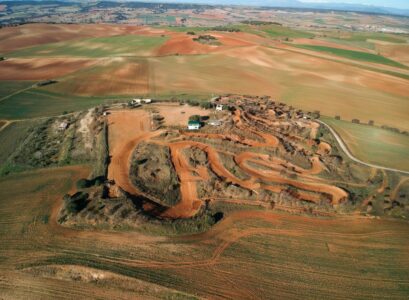 terrain motocross